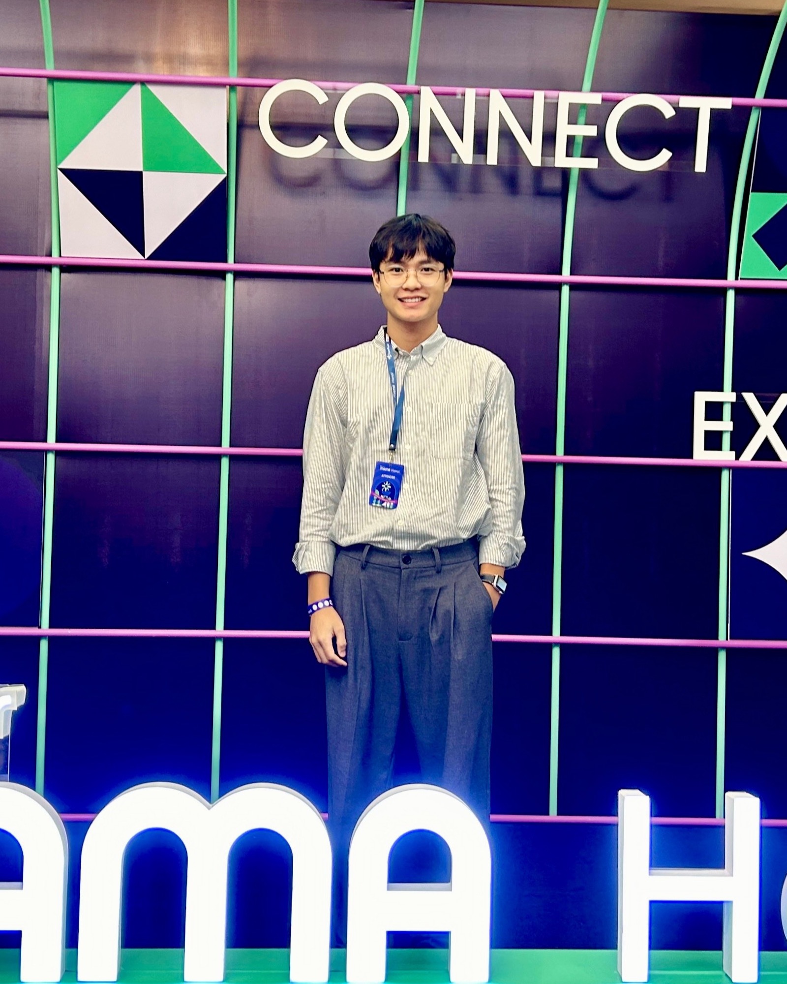 MẠNH TRẦN — SENIOR PRODUCT DESIGNER & BUILDER